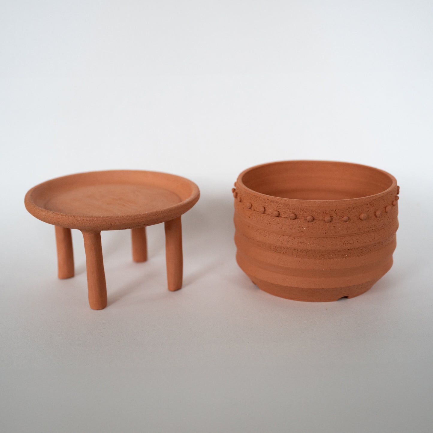 Geometric planter with stand